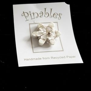 Pinables snowflake pin